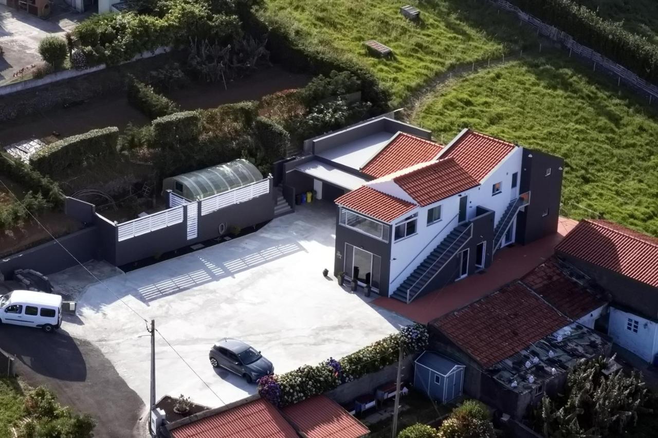 Paradise Apartments III سانتا كروز داس فلوريس المظهر الخارجي الصورة