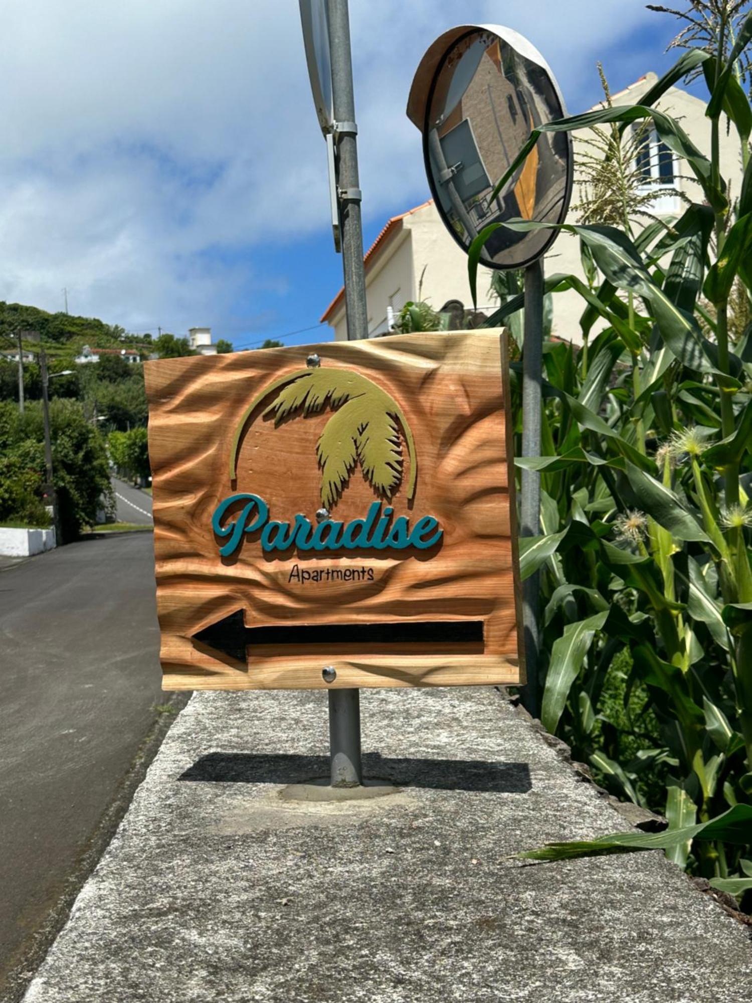 Paradise Apartments III سانتا كروز داس فلوريس المظهر الخارجي الصورة